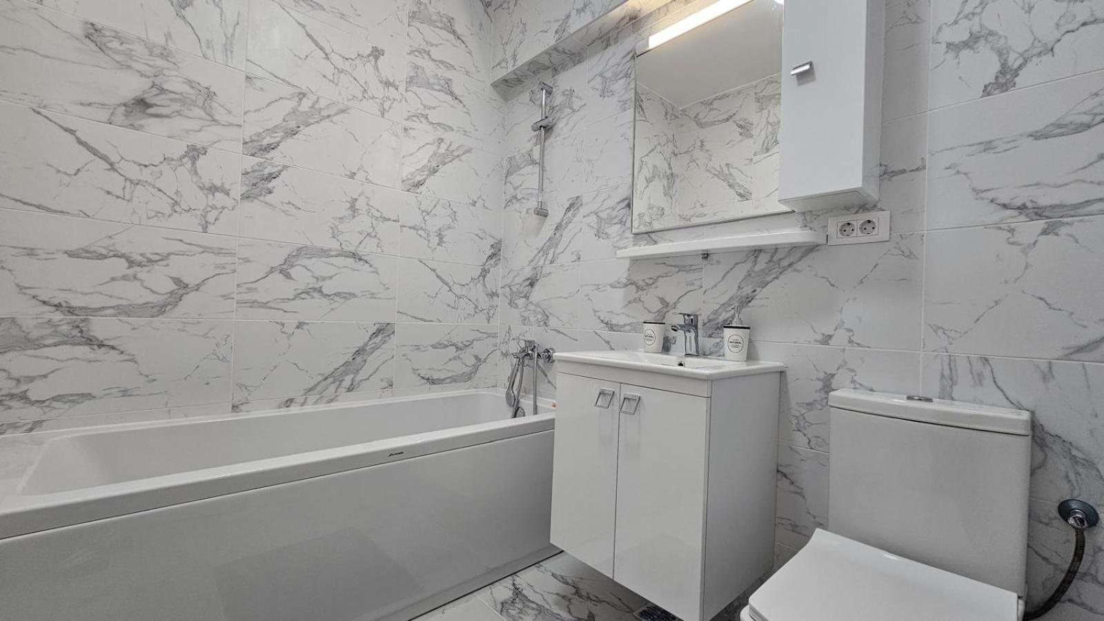 Apartment New World Militari Grand 3 Bucharest